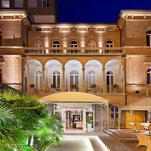 Adriatica Ambienthotels Отель